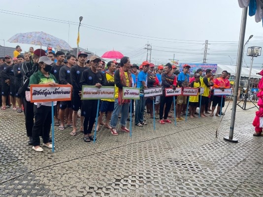 โครงการแข่งขันเรือเพรียว 12 ฝีพาย เทศบาลตำบลท่าแพ ประจำปี 2565